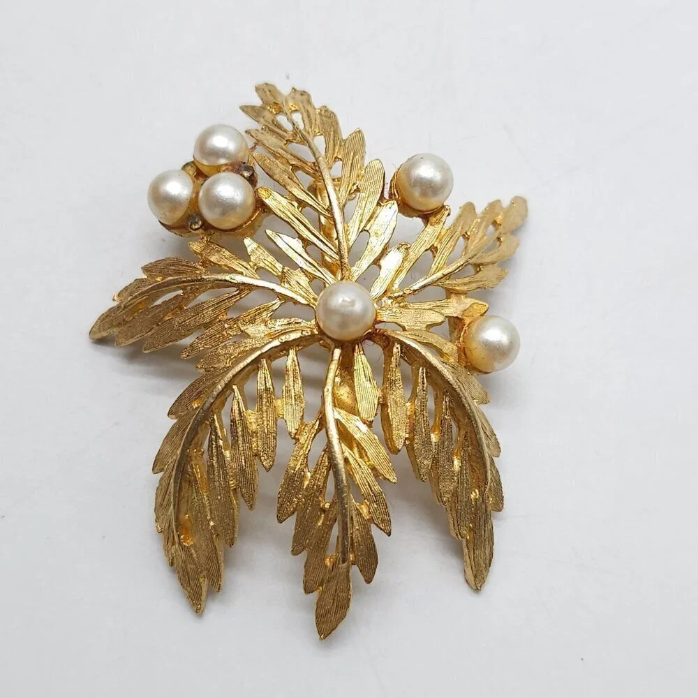 Vintage Gold Leaf Faux Pearl Brooch Pin Mid Century